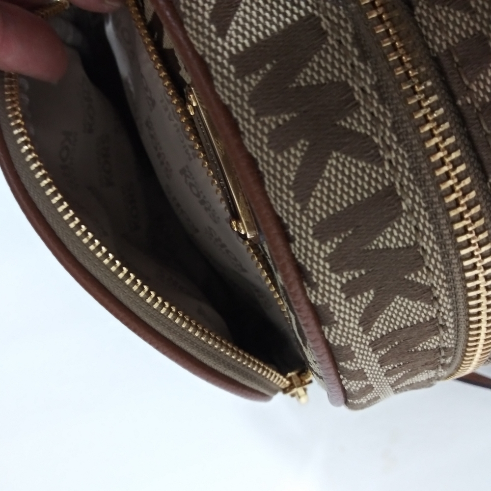 NWT MICHAEL KORS ABBEY BACKPACK SHOULDER BAG - Picture 5 of 9